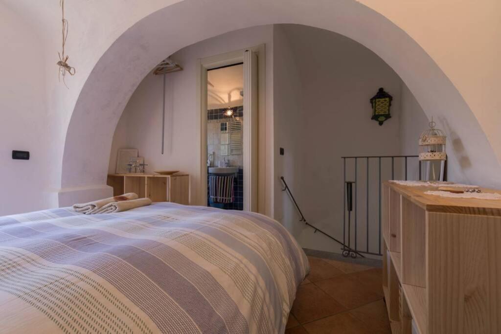 La Casa Di Sandra A Noli Villa ภายนอก รูปภาพ