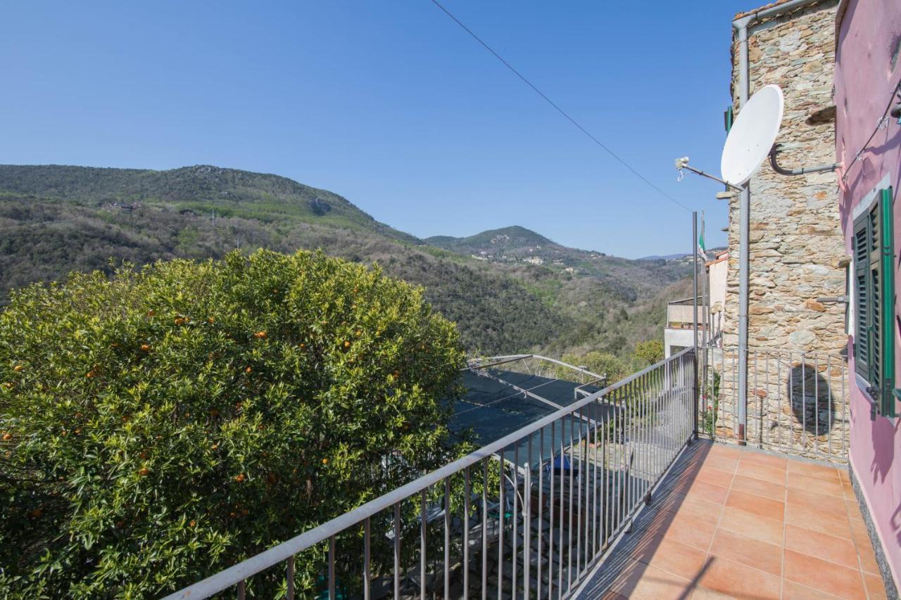 La Casa Di Sandra A Noli Villa ภายนอก รูปภาพ