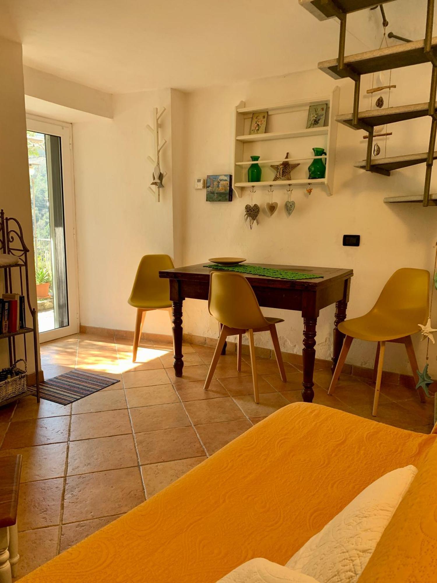La Casa Di Sandra A Noli Villa ภายนอก รูปภาพ